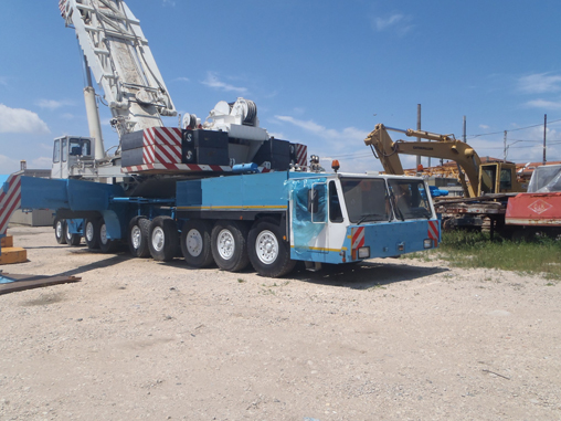 Blue mobile crane